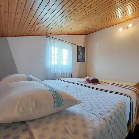Marica Apartment Čižići